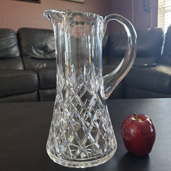 VTGCrystal Clear Poland Pitcher – Handcut 24% Leaded GlassPineapple Star